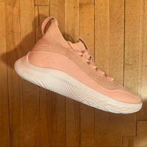 NEW UNDER ARMOUR STEPH CURRY 8 Flow Pink Rose White Mens size 9, 9.5 basketball
